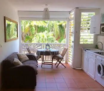 Apartment Ti.Maanga Vue Mer Pieds Dans L'Eau Saint-Francois